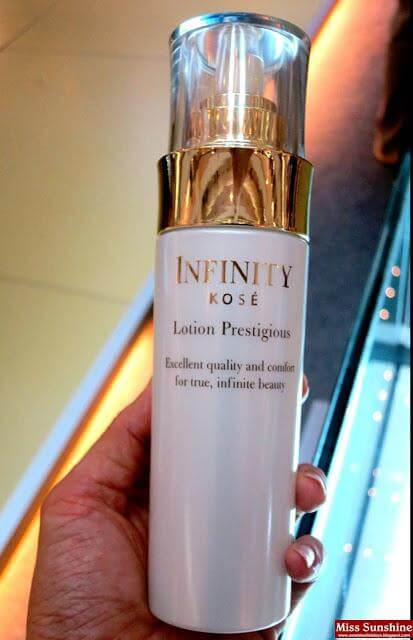 Lotion cung cap nuoc kose infinity lotion prestigious 03