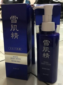 SỮA RỬA MẶT - SEKKISEI WHITE LIQUID WASH