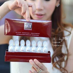SKII Whitening Spot Specialist Concentrate 28 ngày