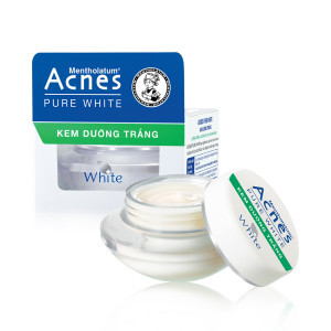 Medium acnes set purewhite1 300x300