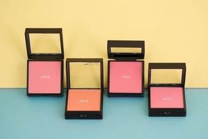 Natural Studio Powder Blush